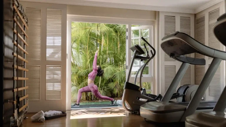 Hemingways Nairobi gym room