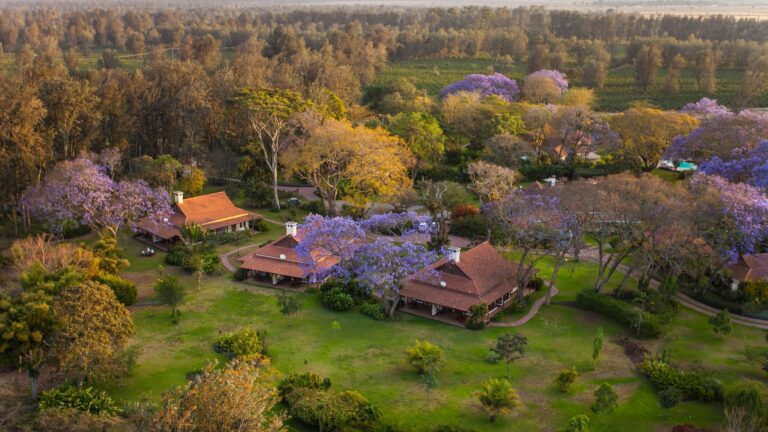 2._legendary_lodge_-_aerial_view_52