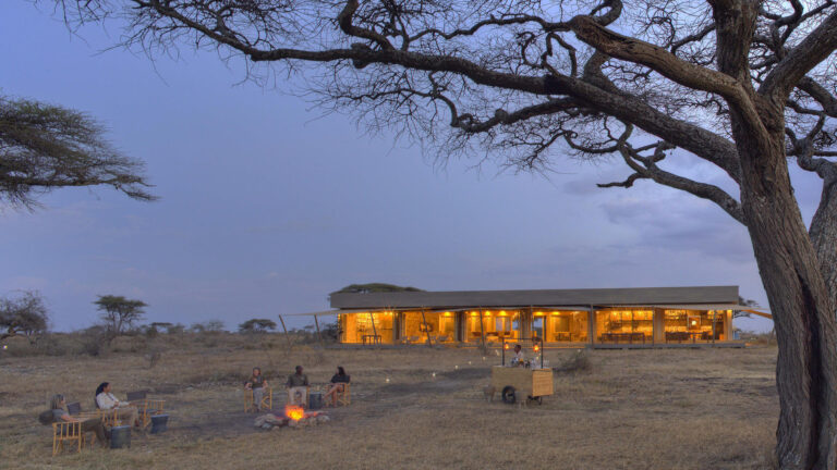 namiri_plains_-_sundowners_with_main_area1