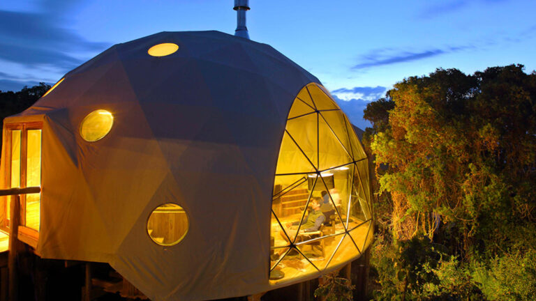 the_highlands_-_lounge_dome_exterior1